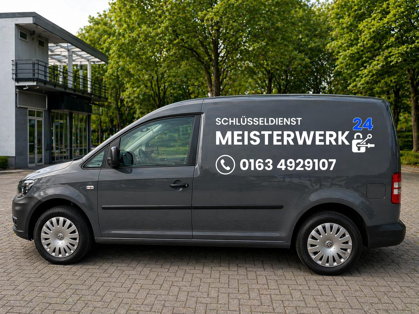 Meisterwerk24 Firmenwagen Schlüsseldienst Oberhausen